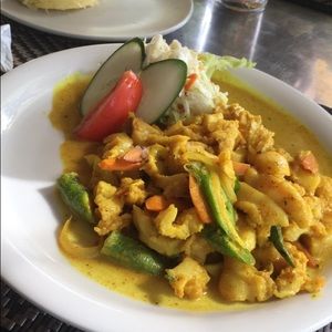 Meet your Posher, Armani